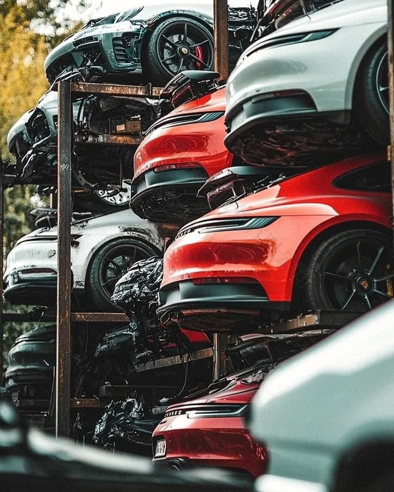汽車報(bào)廢處.jpg