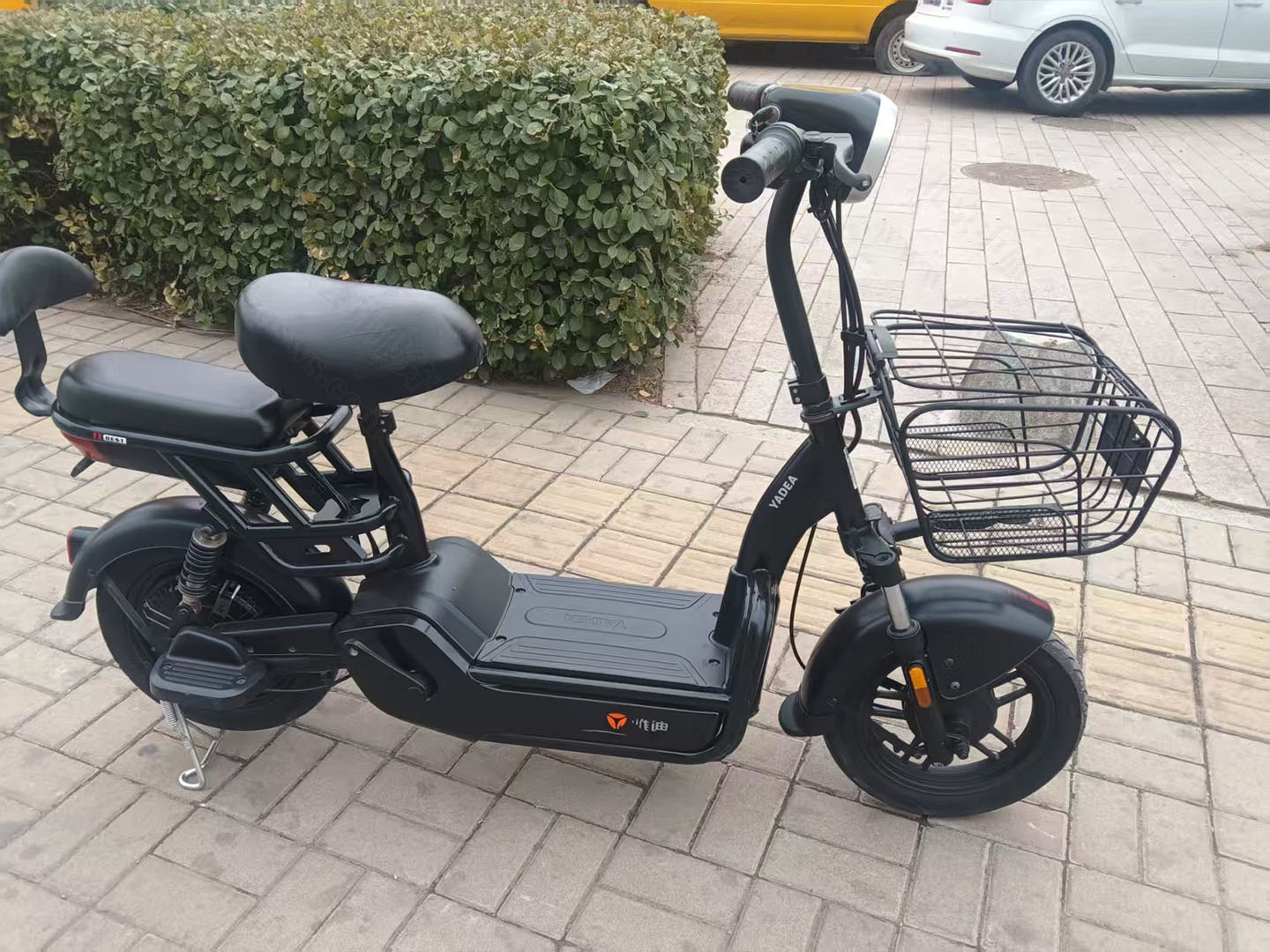 我騎了好幾年的電動(dòng)車(chē)了.jpg