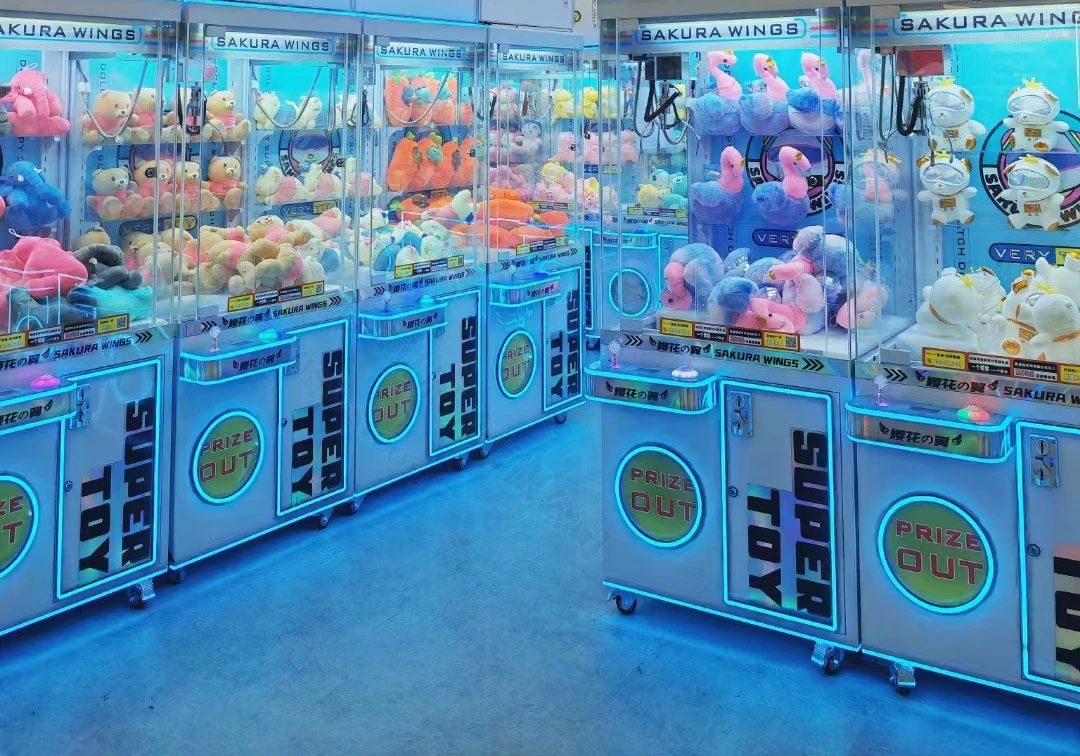 線下的抓娃娃機(jī).jpg 線下的抓娃娃機(jī).jpg