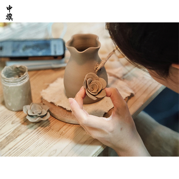 陶藝社現(xiàn)在還賺錢嗎？用辦衛(wèi)生許可證么？