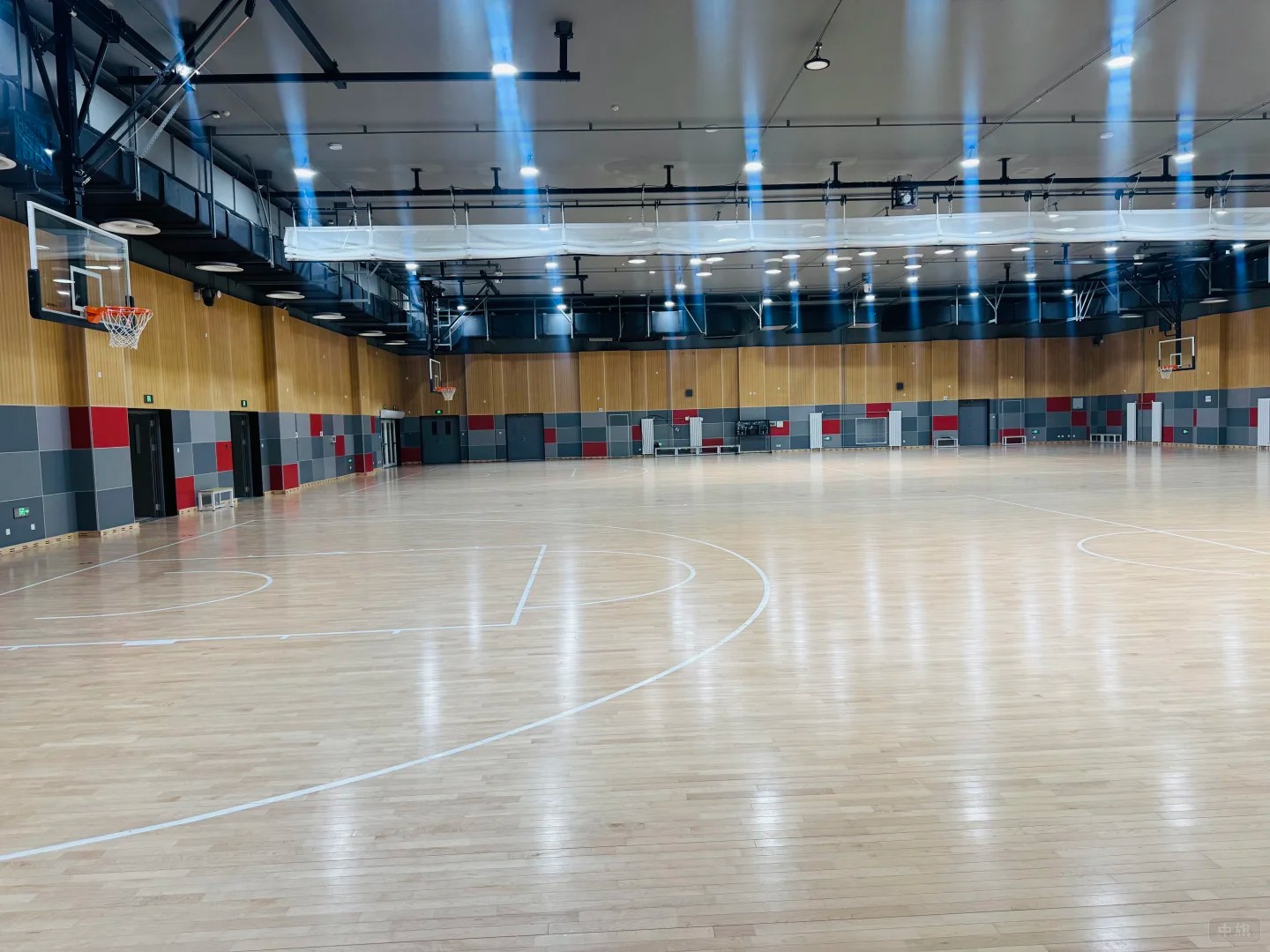 籃球場(chǎng)館
