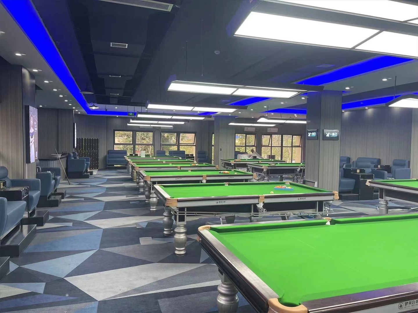 冷門時段壓根就沒有人